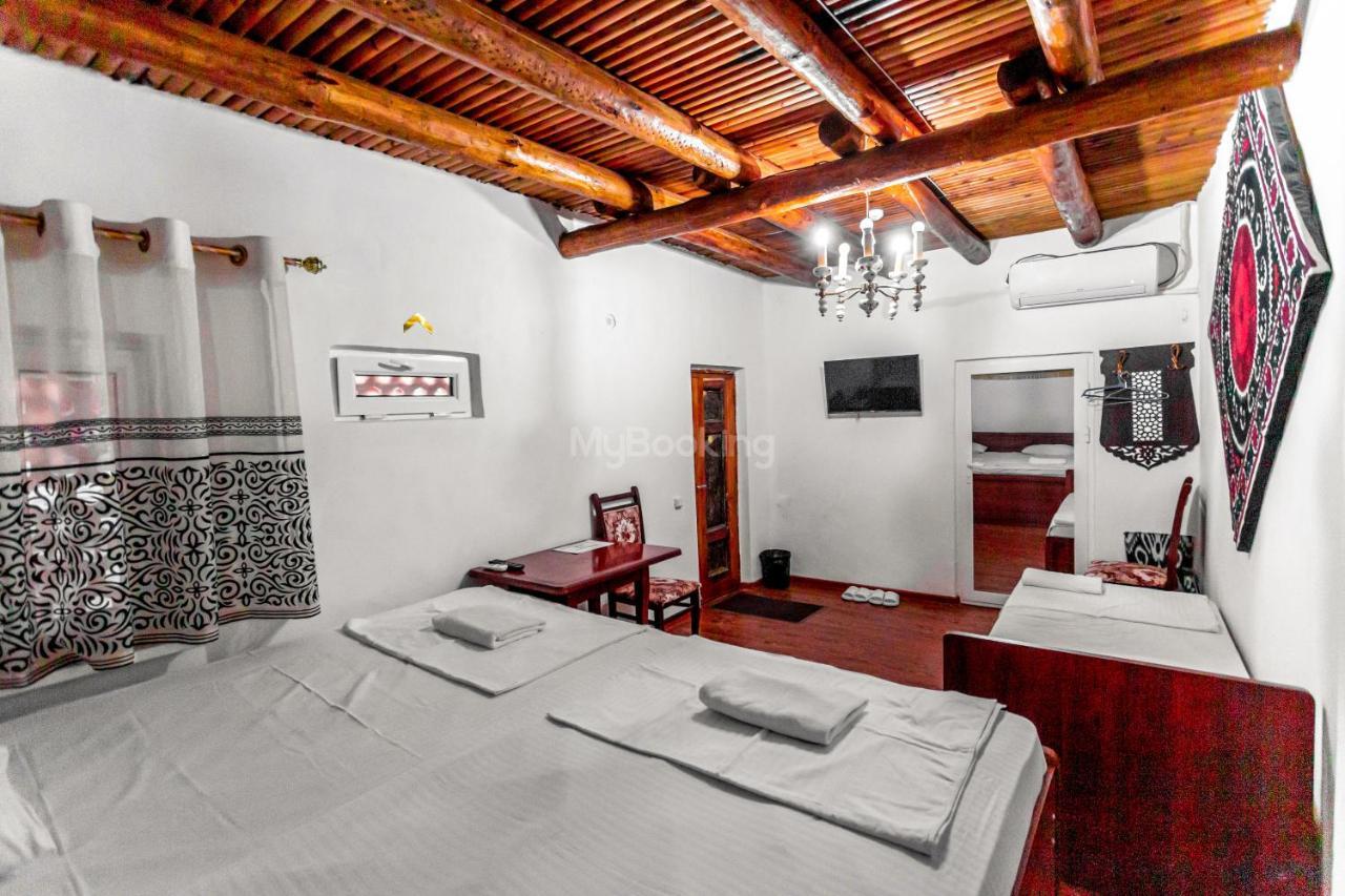 Hôtel Okhun Madrasah15Th-16Th Century à Boukhara Extérieur photo